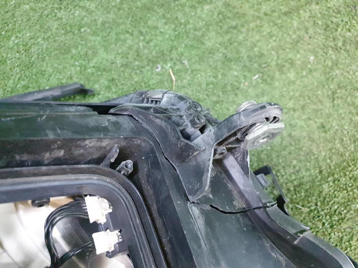 Битая Фара левая Mercedes S w222 (2013-2017) LED