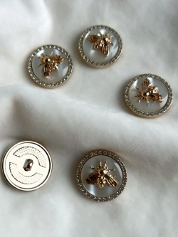 Декоративные металлические пуговицы Жуки-Пчела