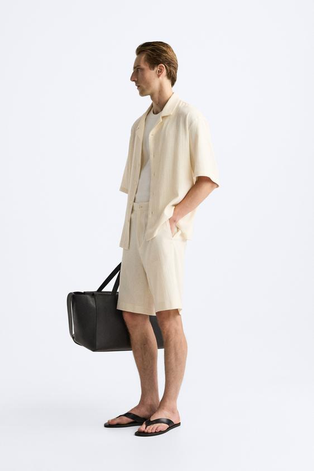 ZARA ШОРТЫ ИЗ РЕЛЬЕФНОЙ ТКАНИ, ЖЕЛТОВАТО-БЕЛЫЙ