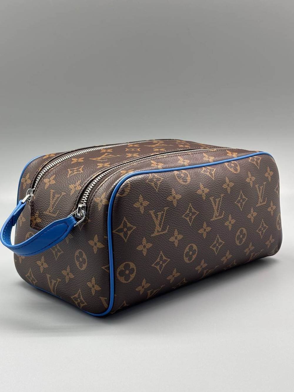 Косметичка Louis Vuitton