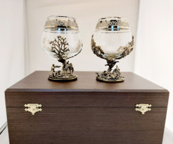 Набор из 2-х бокалов для коньяка "Охота на глухаря" и "Охота на лося" (подарочный футляр)