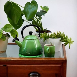 Le Creuset - Чайник Kone 1,6л Сталь / артикул   92000200000100  / GTIN 630870085113