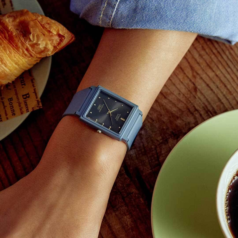 Женские наручные часы Casio MQ-38UC-2A2