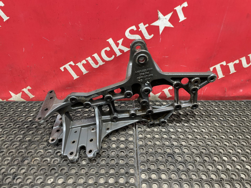 Кронштейн рессоры передней правый