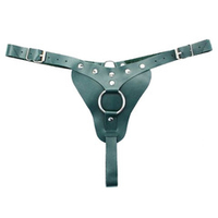 Изумрудные кожаные трусики с кольцом под насадки БДСМ Арсенал Lady's Arsenal Emerald Panties 67015