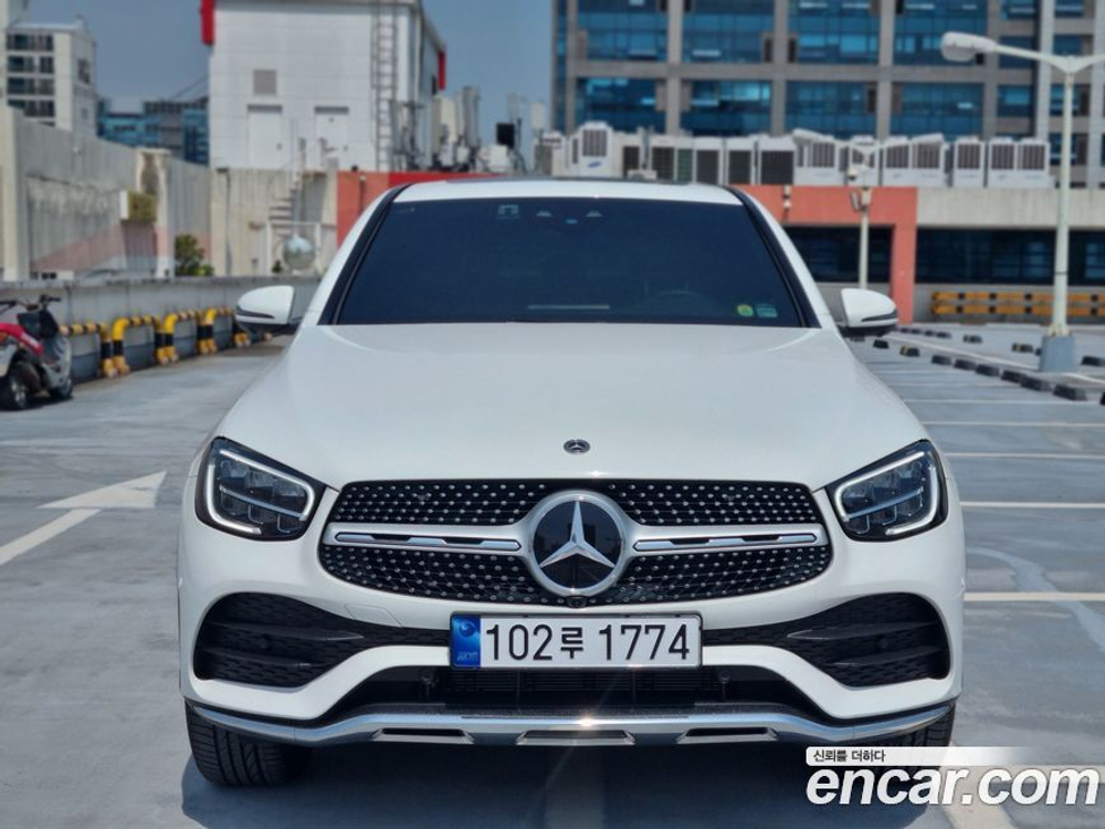 Mercedes-Benz GLC-Class X253 GLC300e 4MATIC Coupe Premium 패키지 (04.2023)