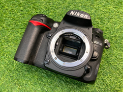 Nikon D7000 17.300 кадров