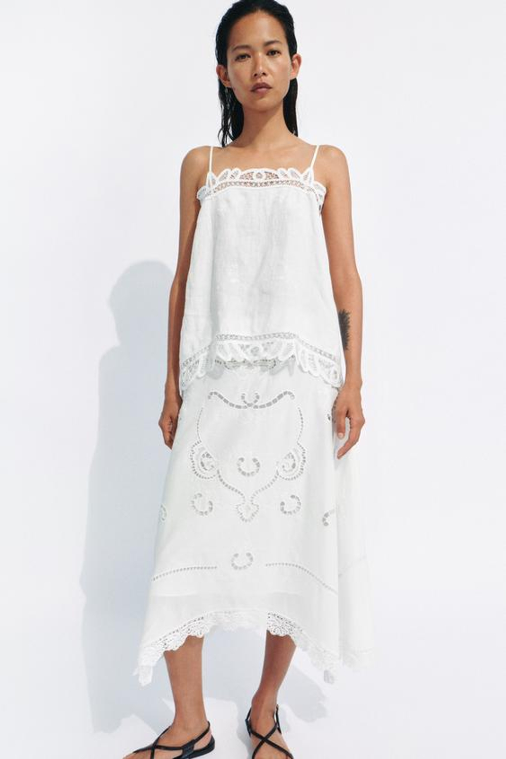 ZARA ЮБКА АСИММЕТРИЧНОГО КРОЯ С ВЫШИВКОЙ — ZW COLLECTION, БЕЛЫЙ