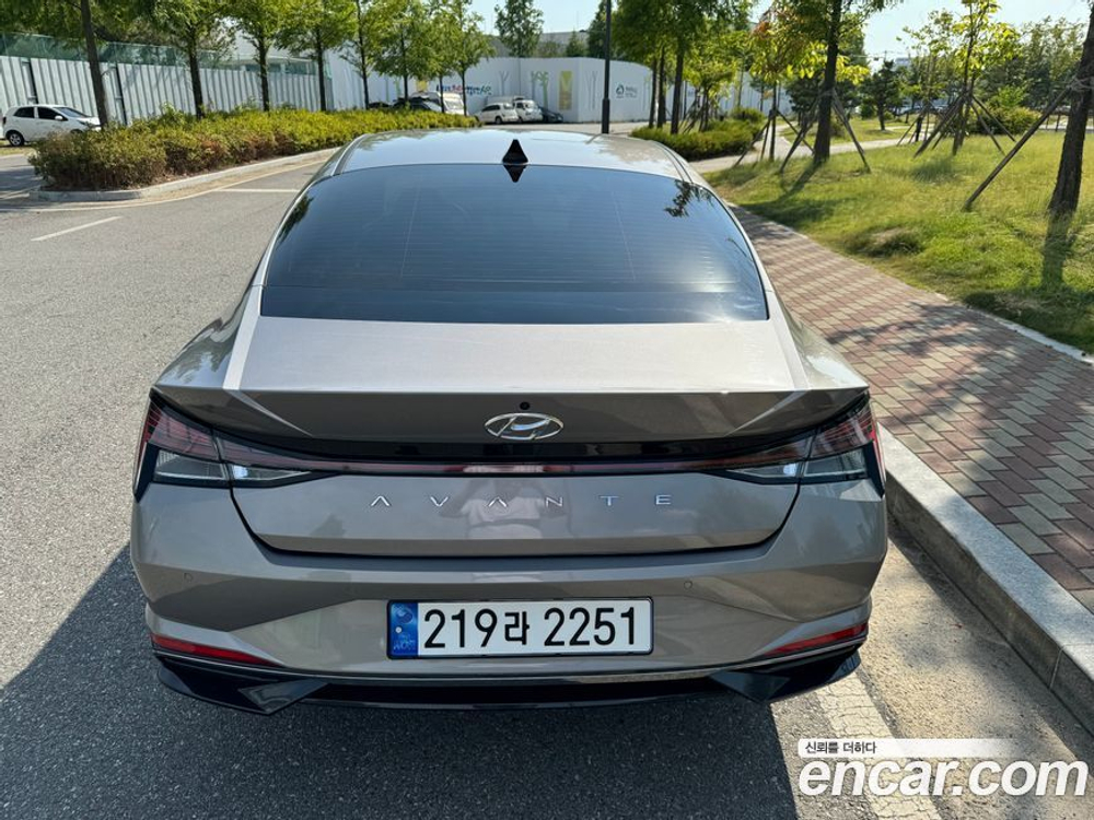 Hyundai Avante (CN7) 1.6 (09.2021)