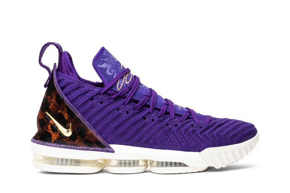 Кроссовки Nike Lebron 16