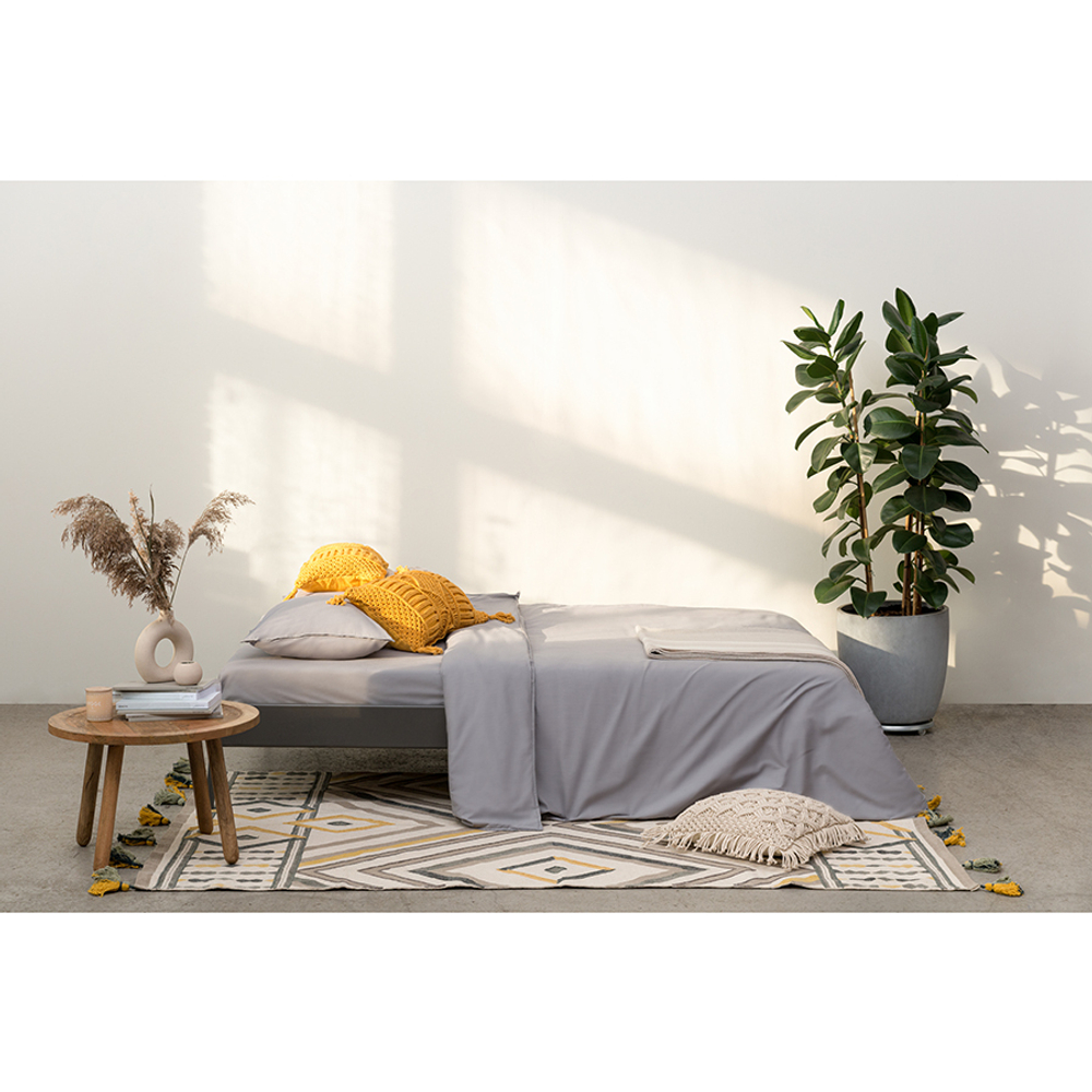 Ковер из хлопка с контрастным узором и кисточками из коллекции ethnic, 70х160 см