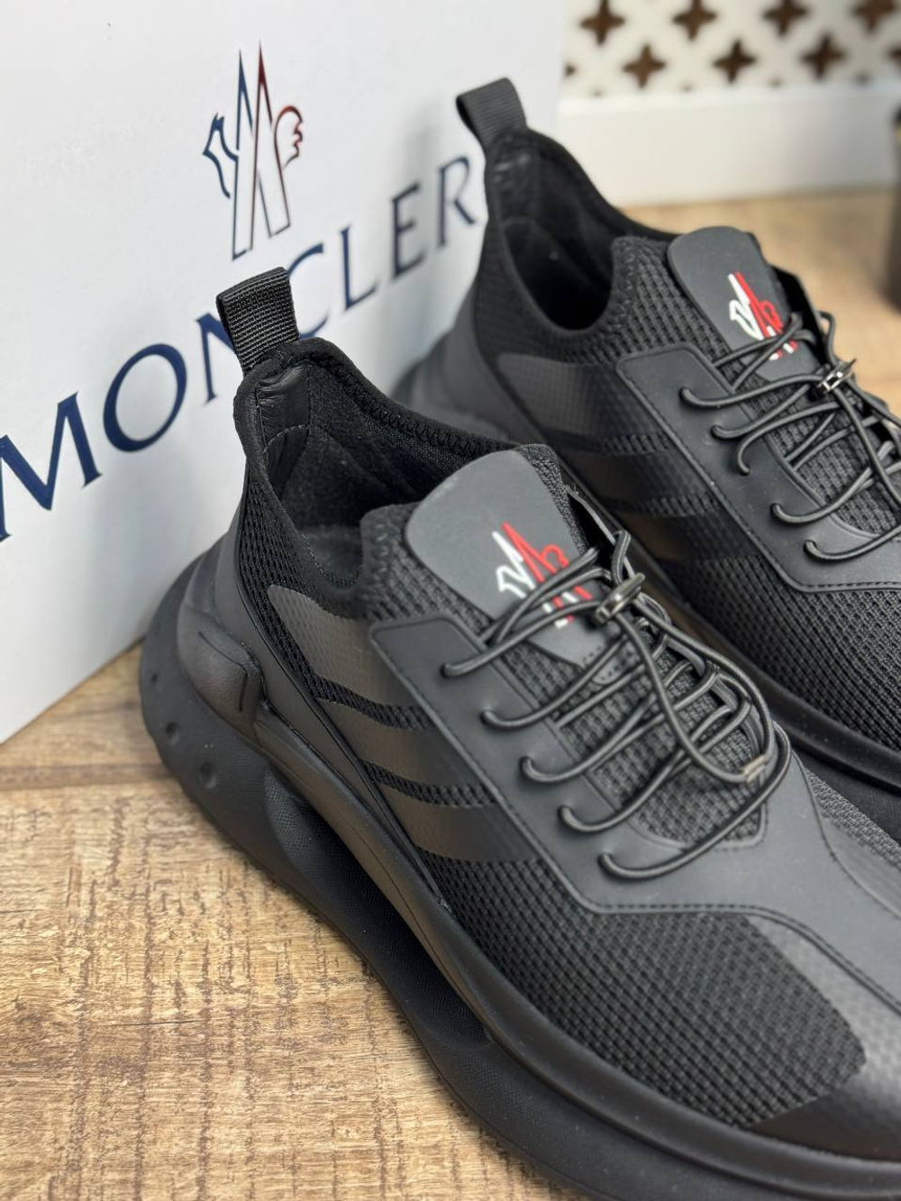 Кроссовки Moncler