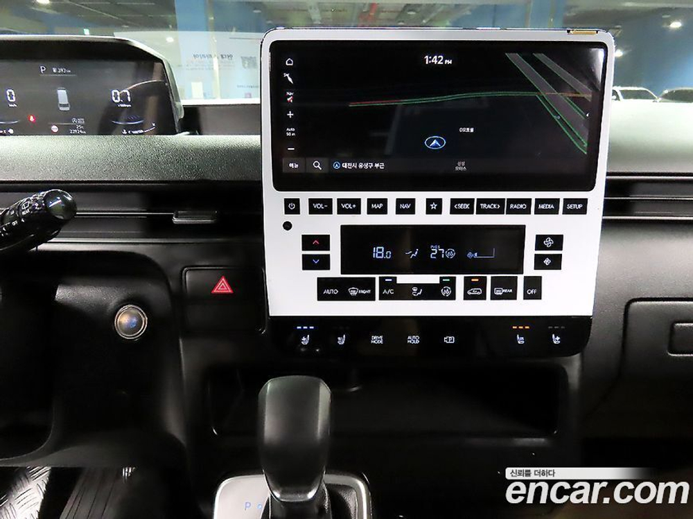 Hyundai Staria Cargo 3-х местный (11.2022)