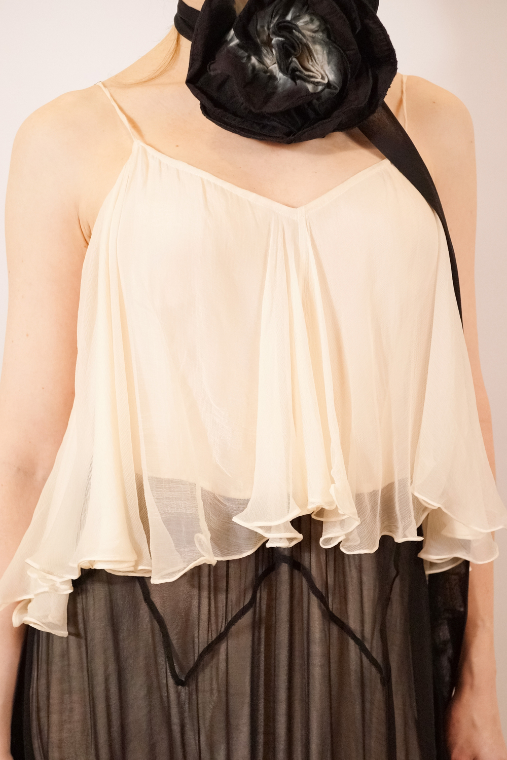 64E6CC3C-B3DA-44C8-A2D4-FE8F164668AA