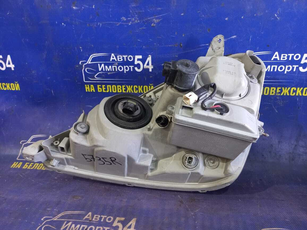 Фара передняя правая TOYOTA CELSIOR 2000-2003