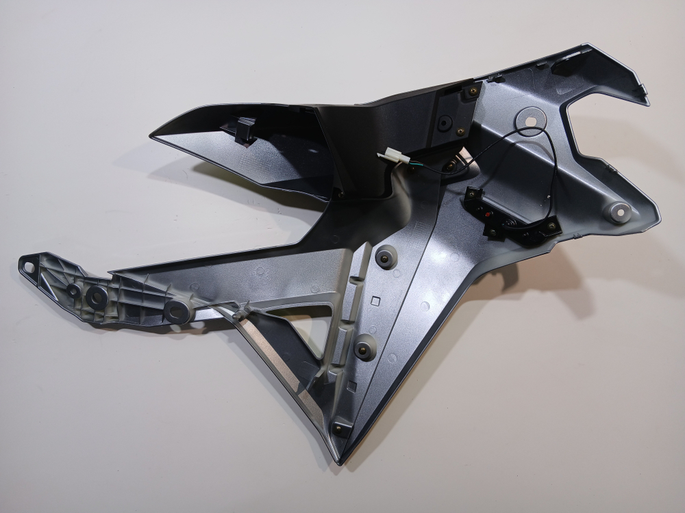 Пластик передний левый с ДХО REGULMOTO  ADV 300 OFF ROAD