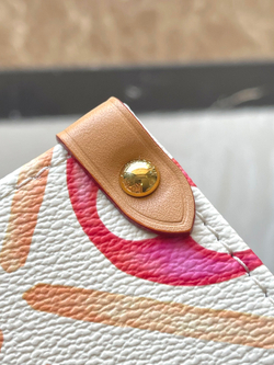 Louis Vuitton Onthego MM