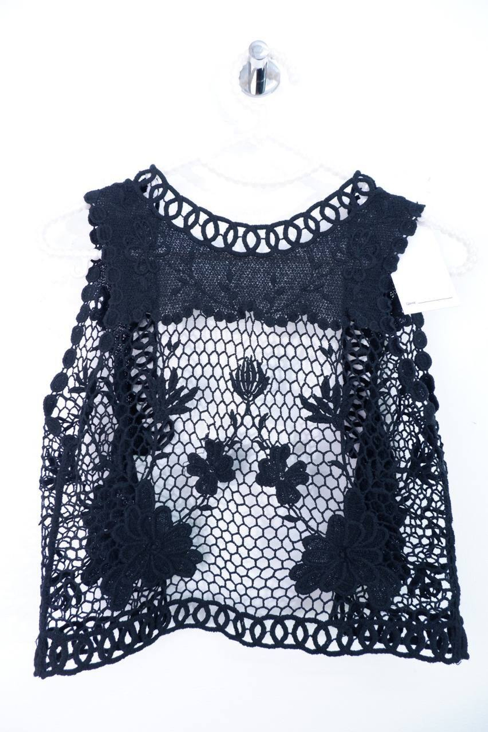 Жилетка-накидка кружевная, визуально на 40 размер