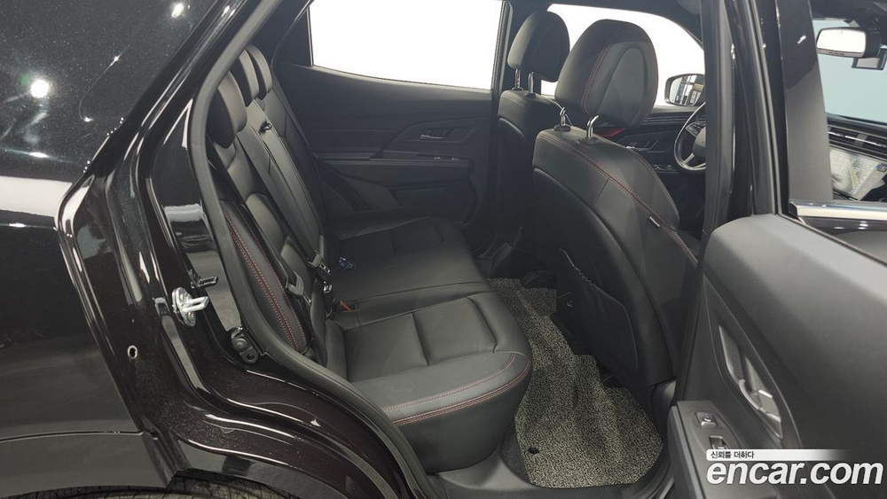 KG Mobility (Ssangyong) Beautiful Korando Бензин 1.5 2WD R-플러스 (04.2022)