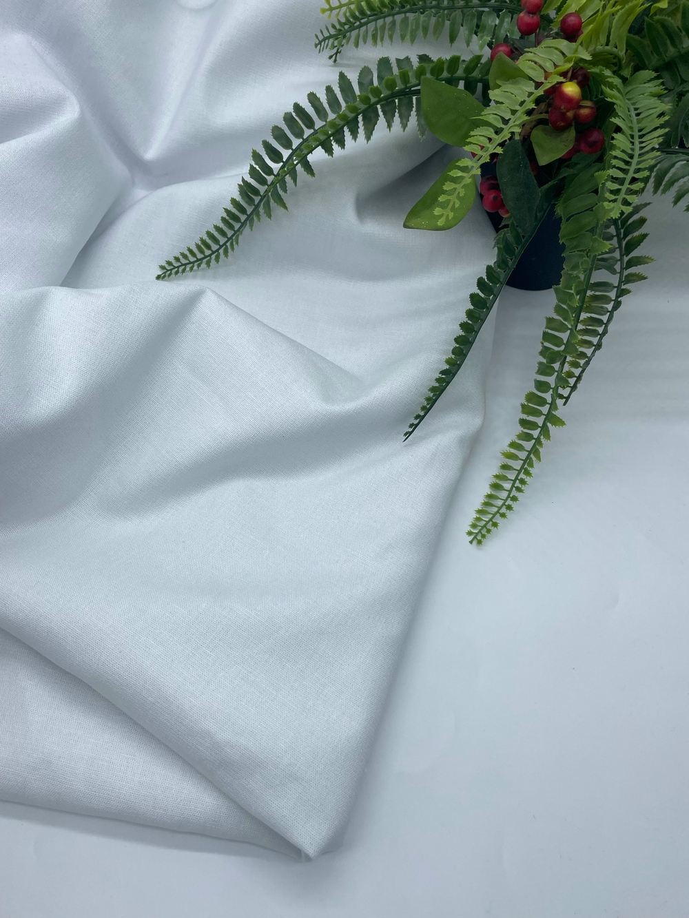 Смесовый лен белый