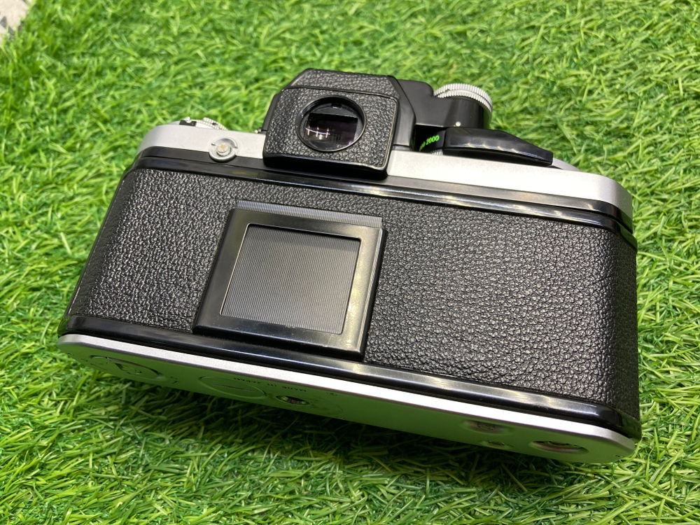 Nikon F2