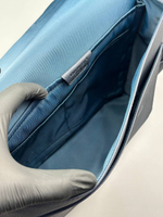 Сумка-мессенджер Louis Vuitton