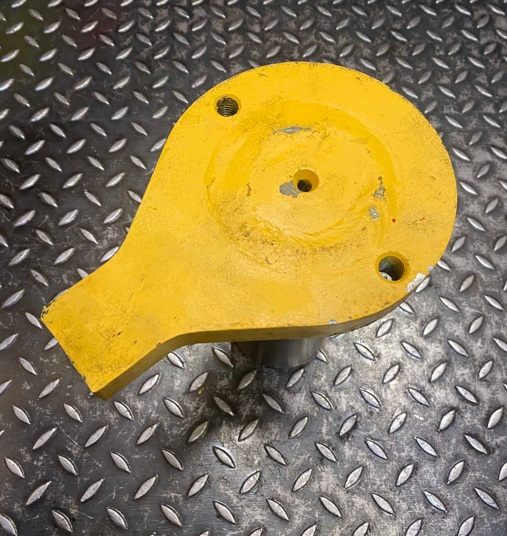 Палец 205-70-65750