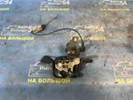 Замок багажника MAZDA DEMIO 2001