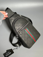 Сумка-слинг Gucci