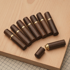 Деревянная игольница закручивающаяся