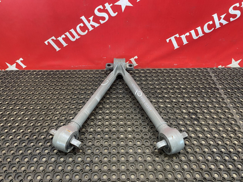 Тяга реактивная V-образная 2023г