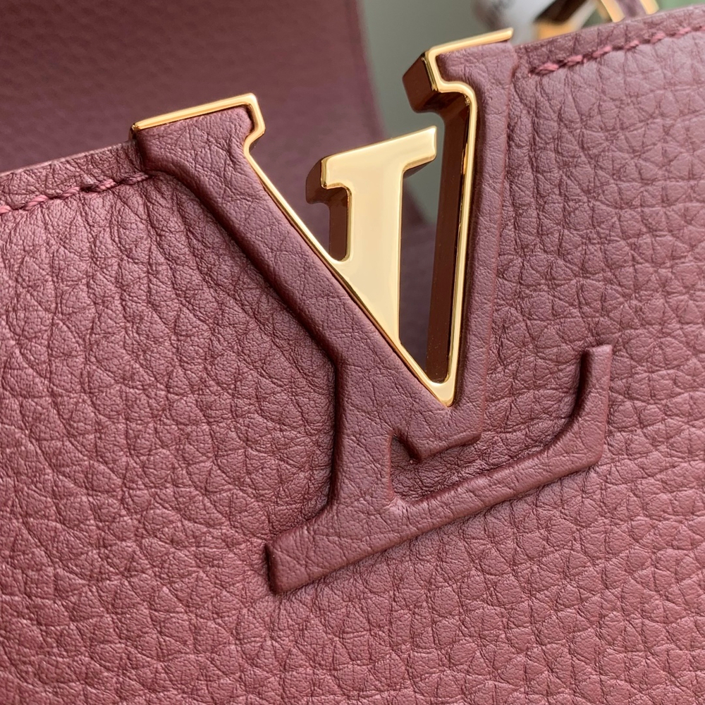 Louis Vuitton Capucines BB