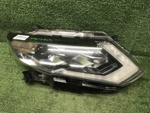 Битая Фара правая Nissan X-Trail T32 (17-22) LED