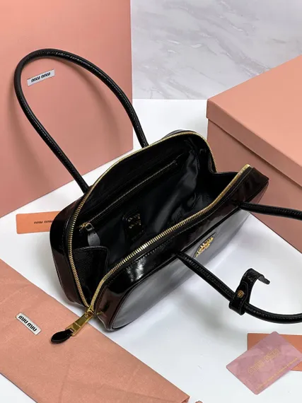 Сумка MIUMIU Beau naplak из лакированной кожи