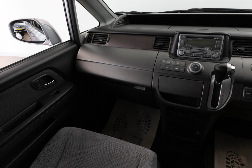 Honda Stepwgn, 2012 год