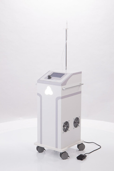 Аппарат газожидкостного пилинга «АтисМед» PRO 7