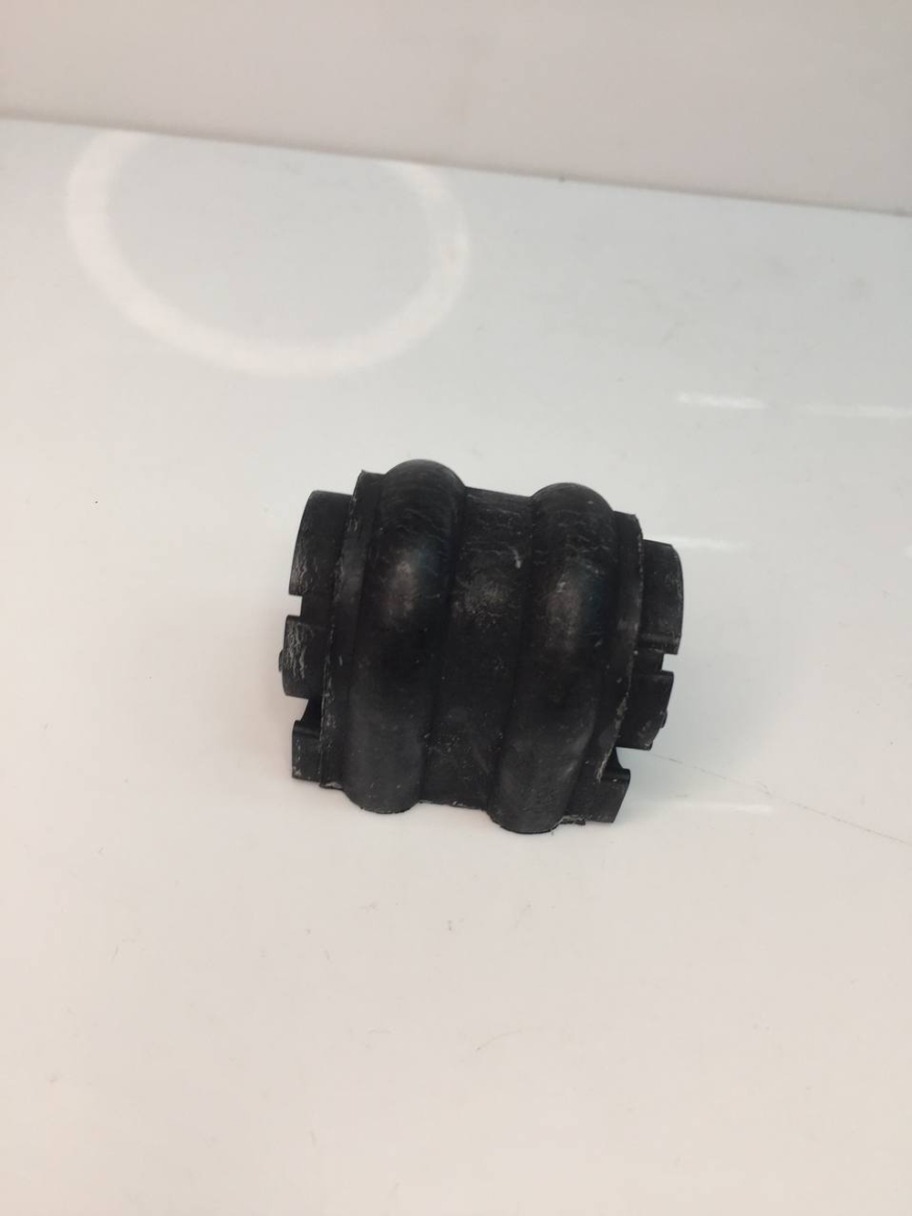 Втулка стабилизатора заднего 555133N100 Hyundai ix35, Kia Sportage