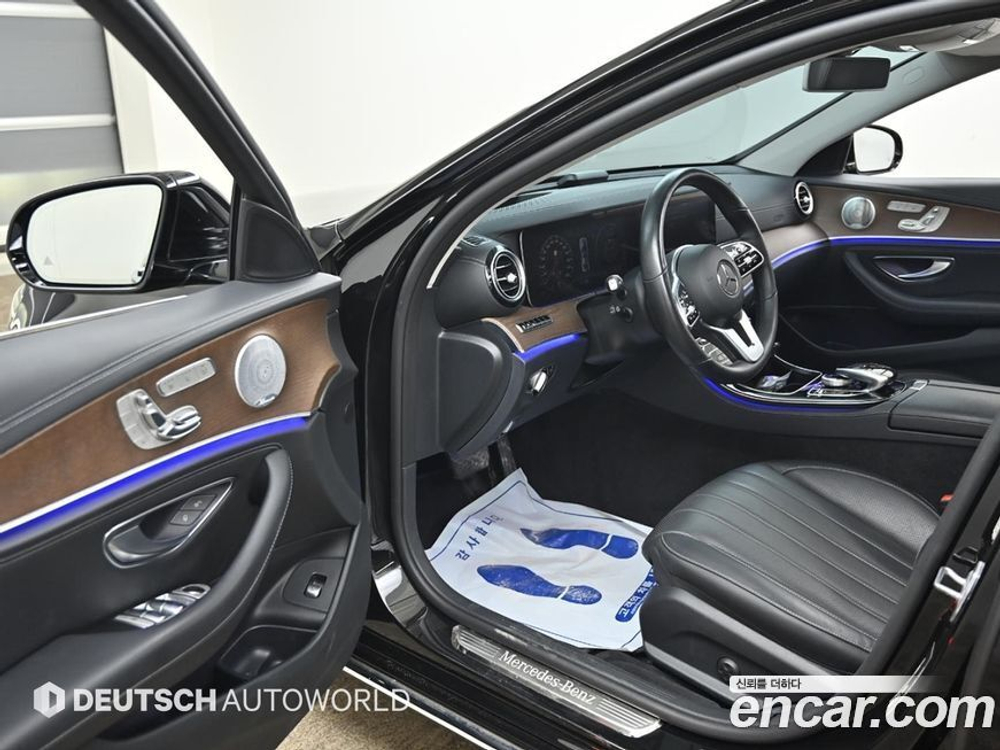 Mercedes-Benz E-Class W213 E300 4MATIC Exclusive (12.2019)