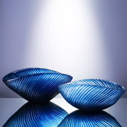 Ваза Cloyd MUSSEL Vase / выс. 12 см - синее стекло (арт.50034)