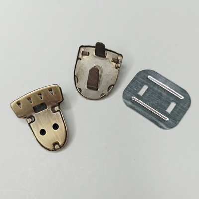 Замок-защелка на зажимах 40*30 Антик