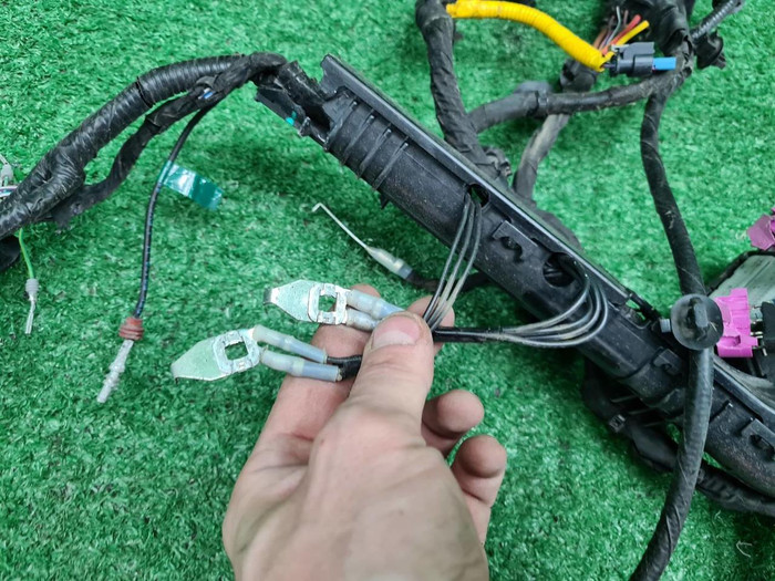 Проводка моторного отсека Geely Coolray (19-нв)