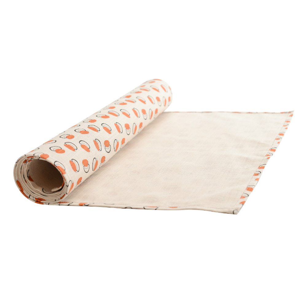 Дорожка на стол из хлопка с графичным принтом Ягоды Russian North 45х150 Tkano