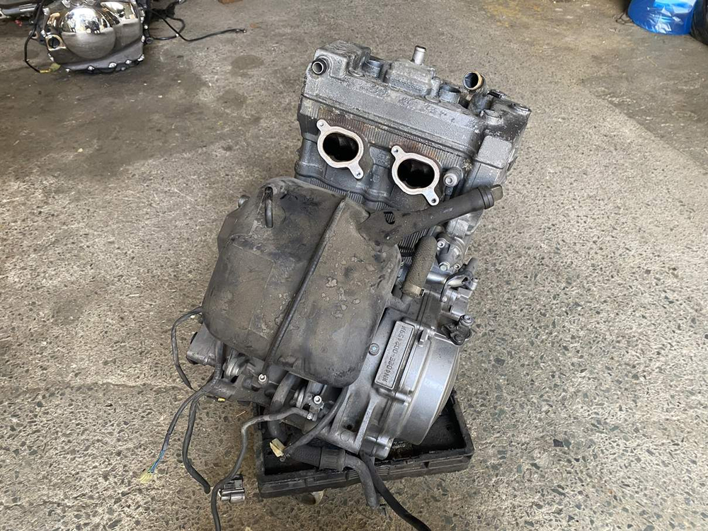 Двигатель Yamaha TDM900 RN08 N402E 2002