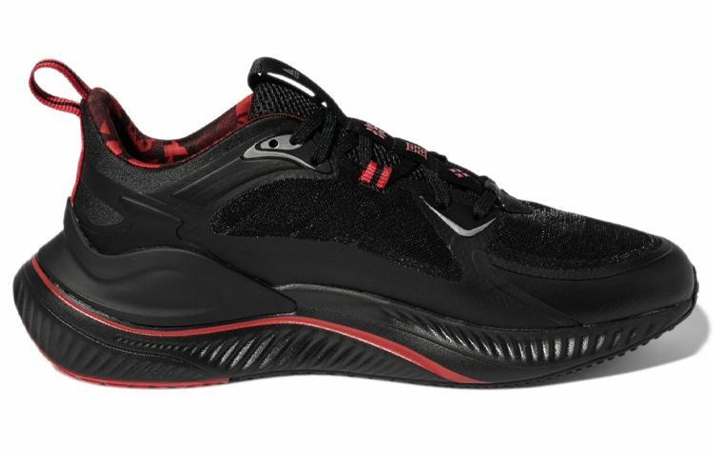 Кроссовки Adidas Alphamagma