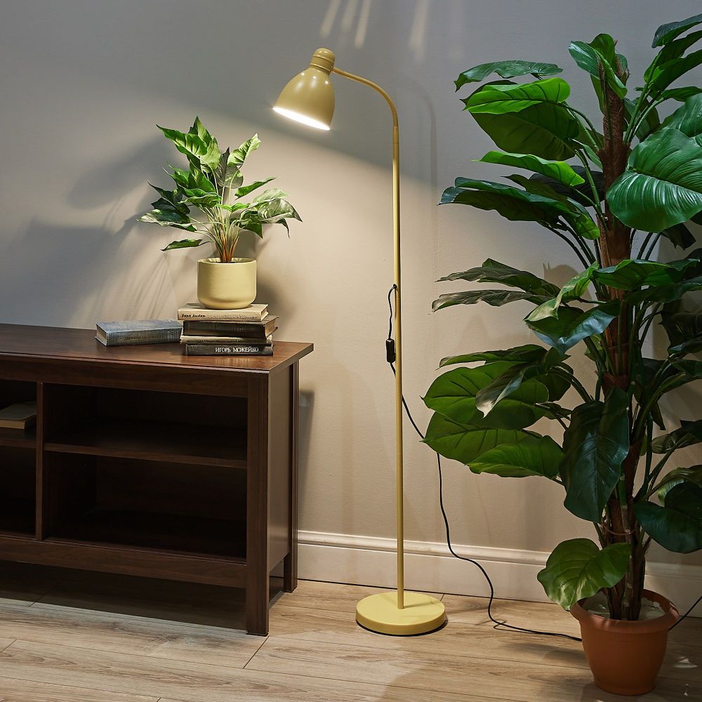 UML-T701 E27 YELLOW Торшер напольный под лампу Е27. 60W. с регулировкой наклона. Механический выключатель. Желтый. ТМ Uniel