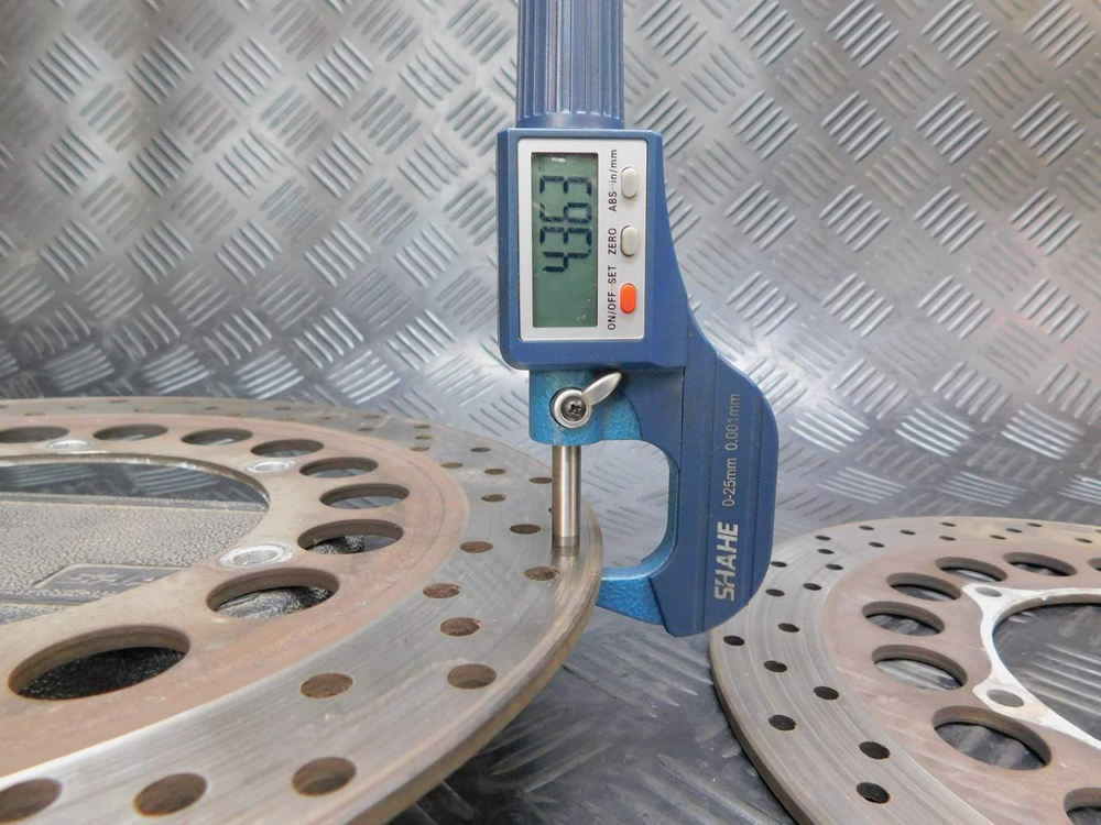 Диски тормозные передние Yamaha Road Star XV1600