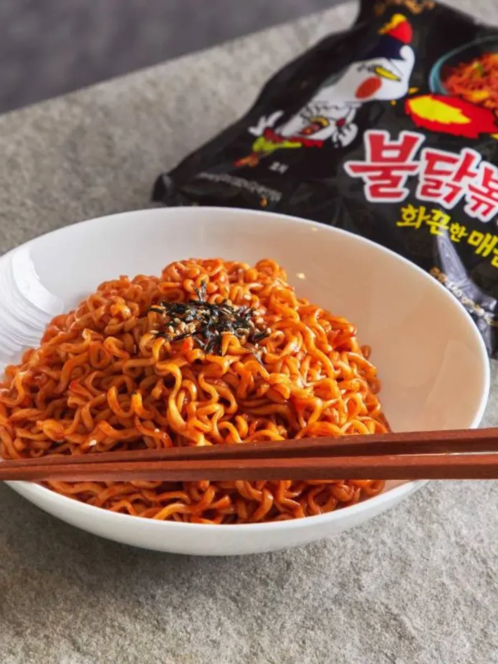 Набор Рамена из Азии Самянг Бульдак ассорти вкусов 3 шт