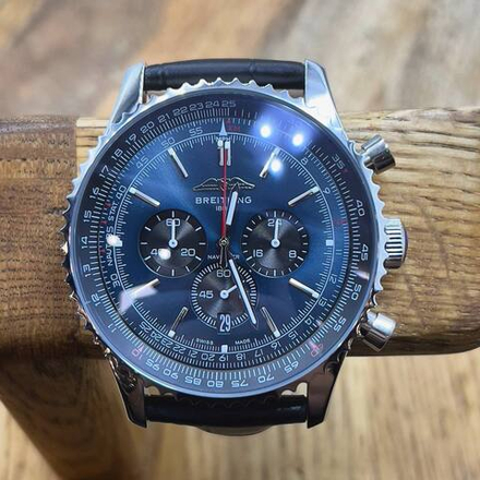 Часы Breitling