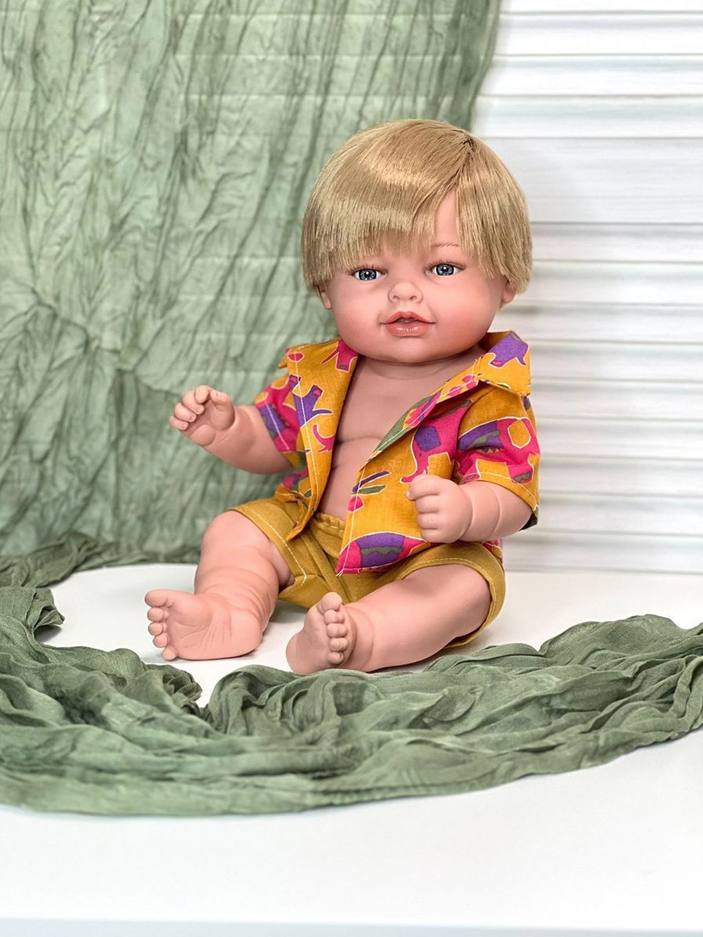 Кукла Manolo Dolls виниловая Leo 45см в пакете (8299)