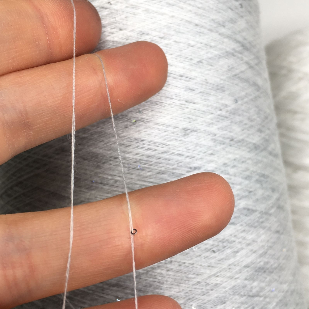 TRANSFORMARE ; 50% кашемир, 50% PVA, пайетки серебристые 1мм; 2500м/100гр; цвет: светло-серый меланж.